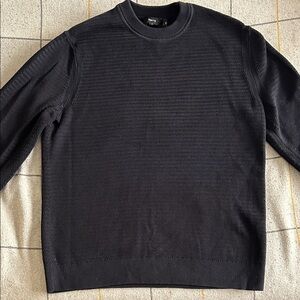 Theory Men's Black Crewneck Sweater